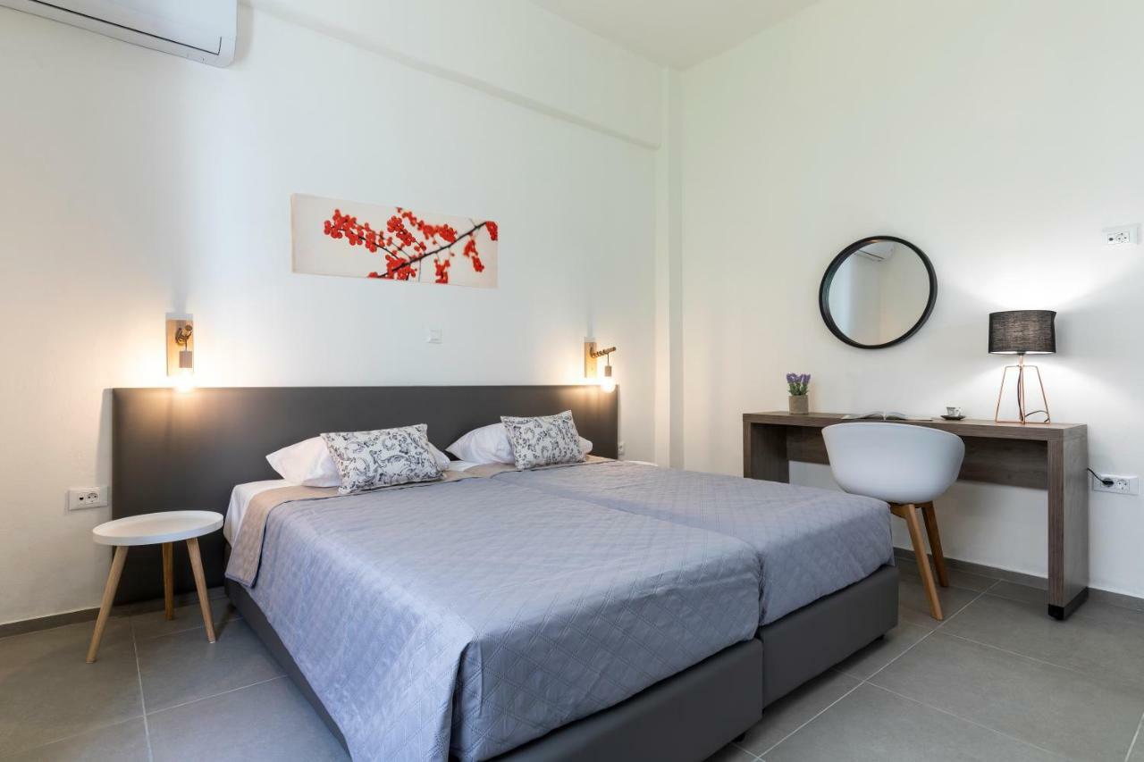 Rose Central Master Bedroom Apartment Rhodes City Bagian luar foto